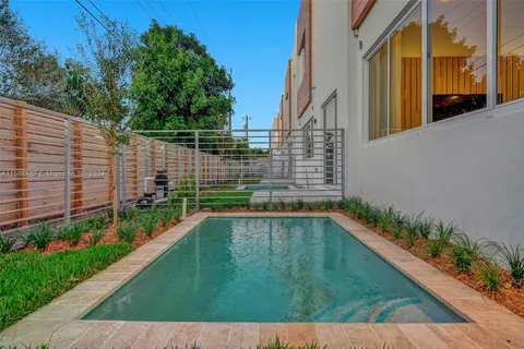 $975,000 | 1801 Northeast 13th Street, Unit 1819, Fort Lauderdale, FL 33304