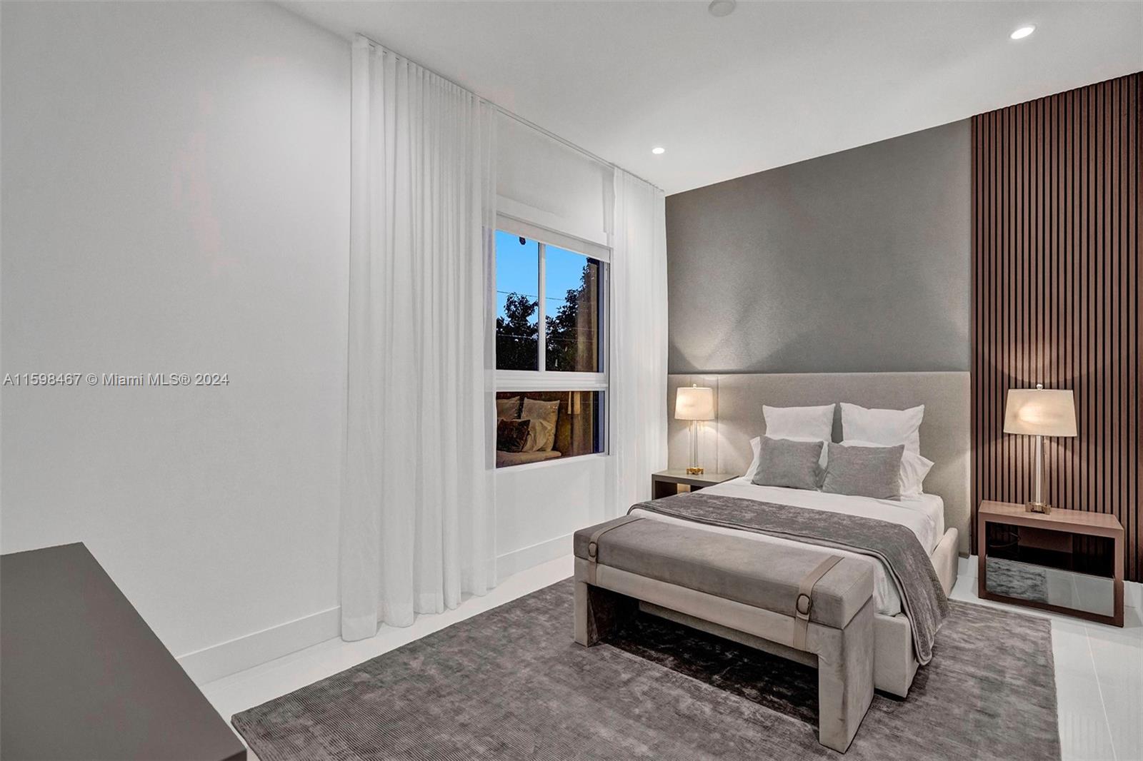 1801 Northeast 13th Street, Unit 1819 Fort Lauderdale, FL 33304 - Photo 22 of 40