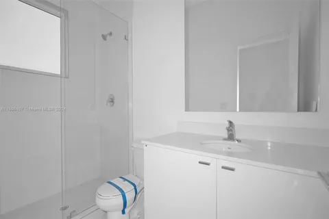 $975,000 | 1801 Northeast 13th Street, Unit 1819, Fort Lauderdale, FL 33304