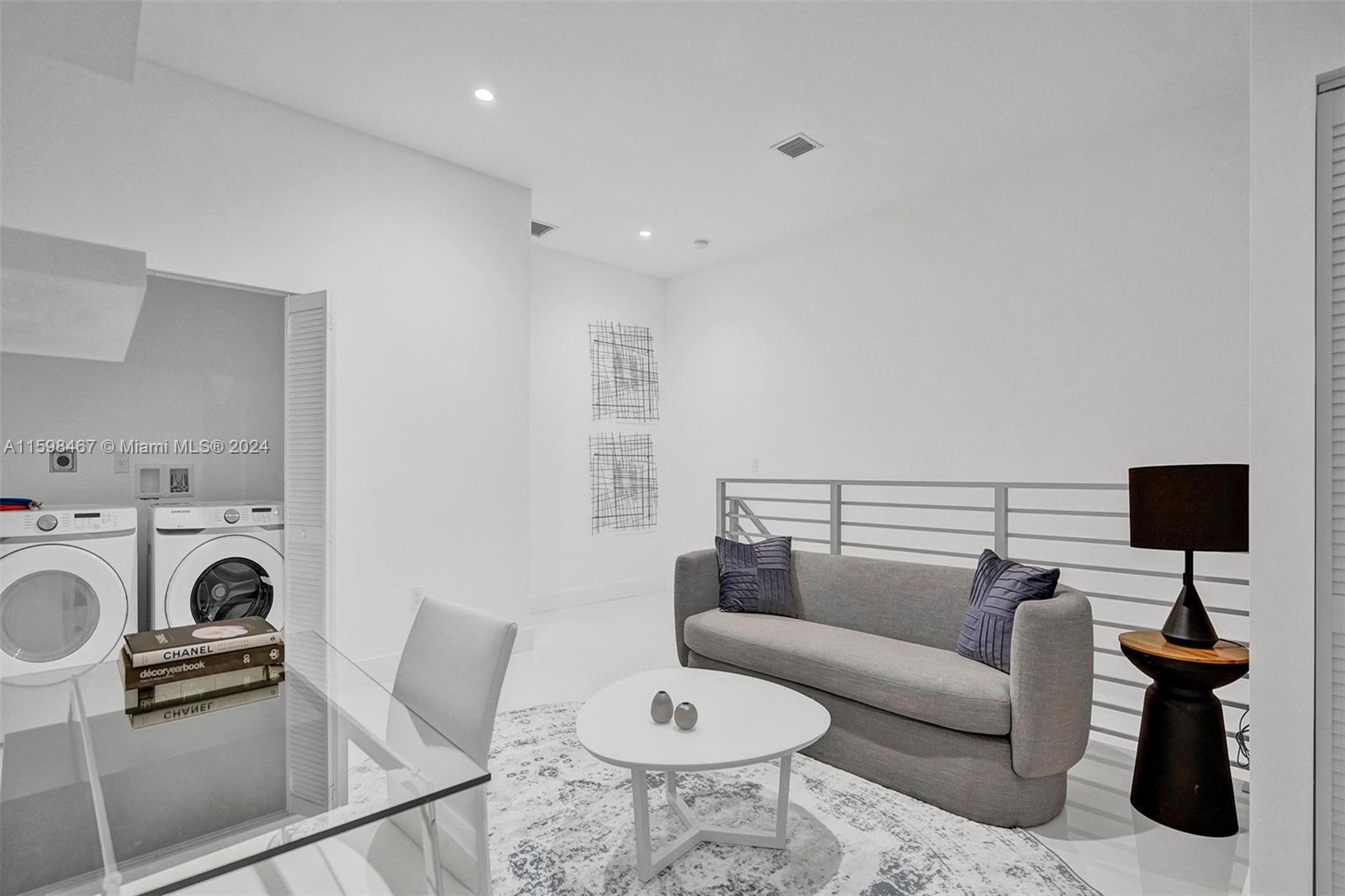 1801 Northeast 13th Street, Unit 1819 Fort Lauderdale, FL 33304 - Photo 36 of 40