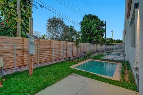 $975,000 | 1801 Northeast 13th Street, Unit 1819, Fort Lauderdale, FL 33304