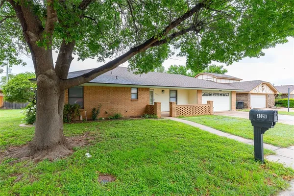 $2,895 | 3826 Crest Way, Abilene, TX 79606