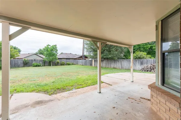 $2,895 | 3826 Crest Way, Abilene, TX 79606