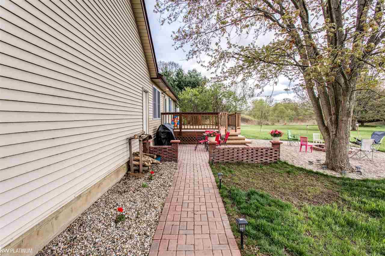 6979 Sterling Road Yale, MI 48097 - Photo 32 of 39