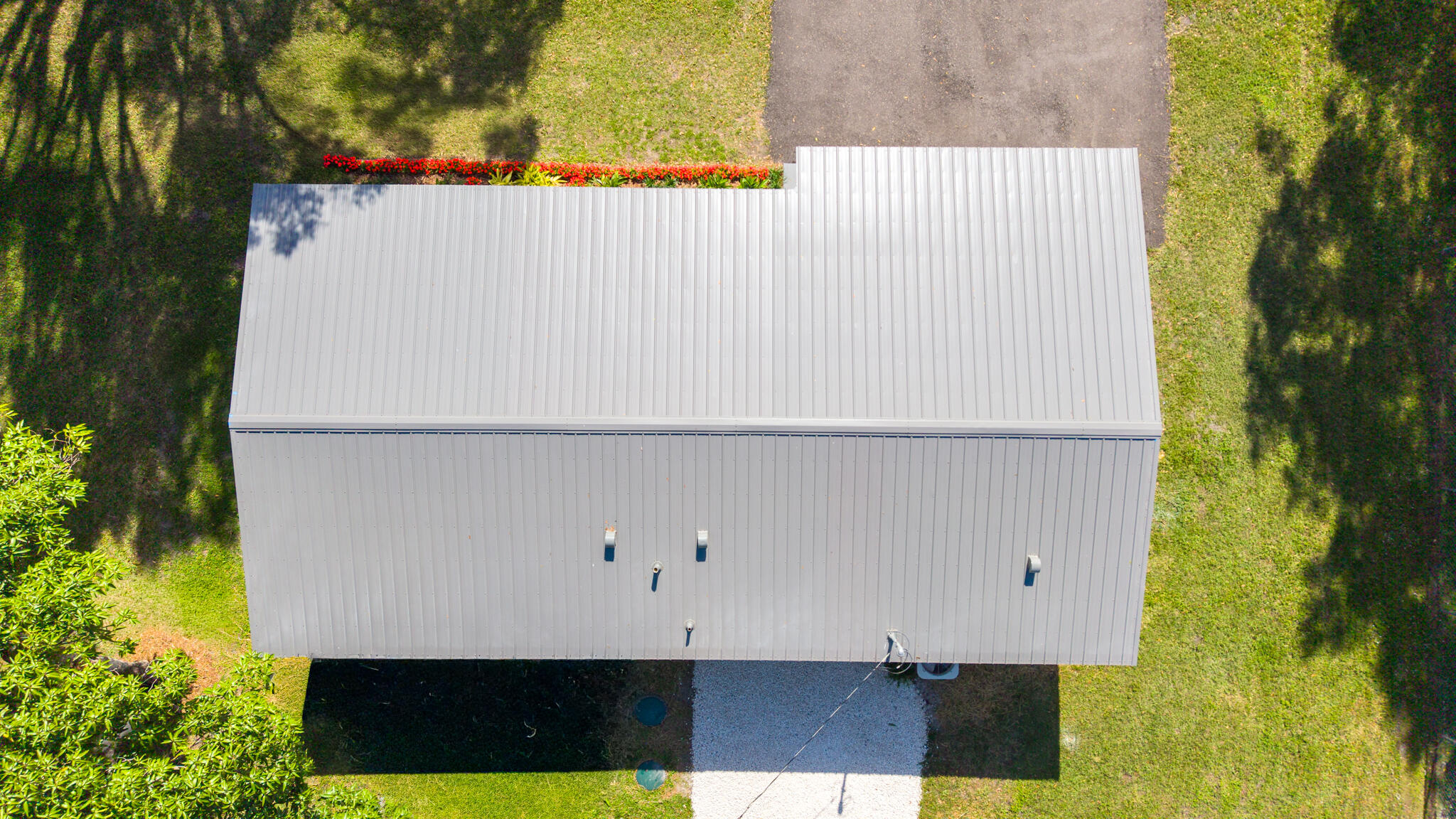 1008 Southwest 10th Street Okeechobee, FL 34974 - Photo 32 of 41 a view of outdoor space with wooden fence