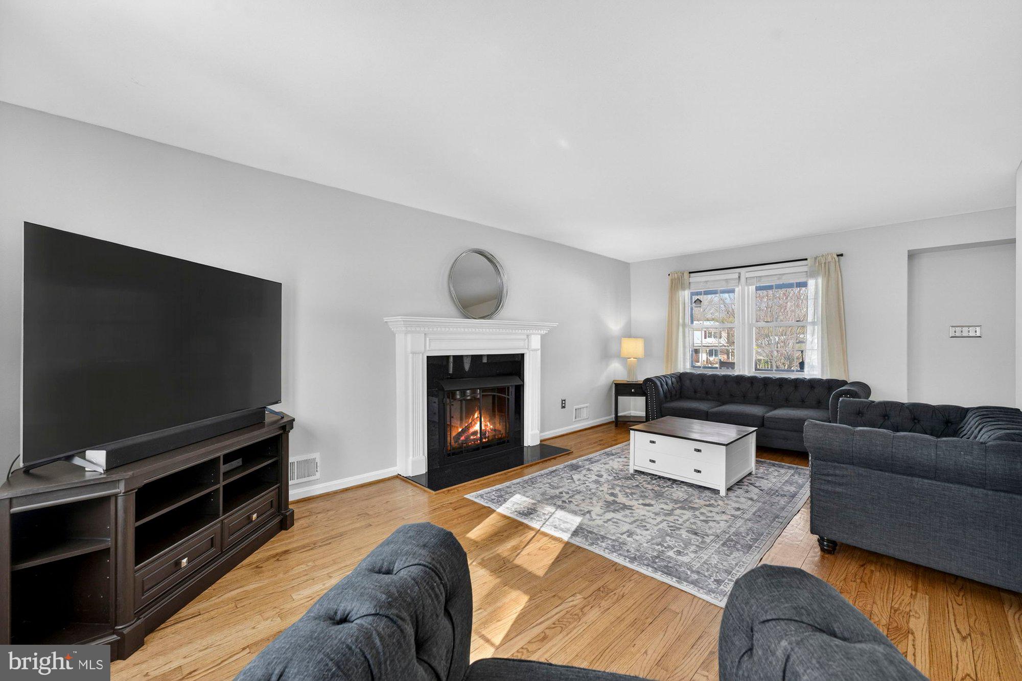 8905 Side Saddle Road Springfield, VA 22152 - Photo 13 of 68