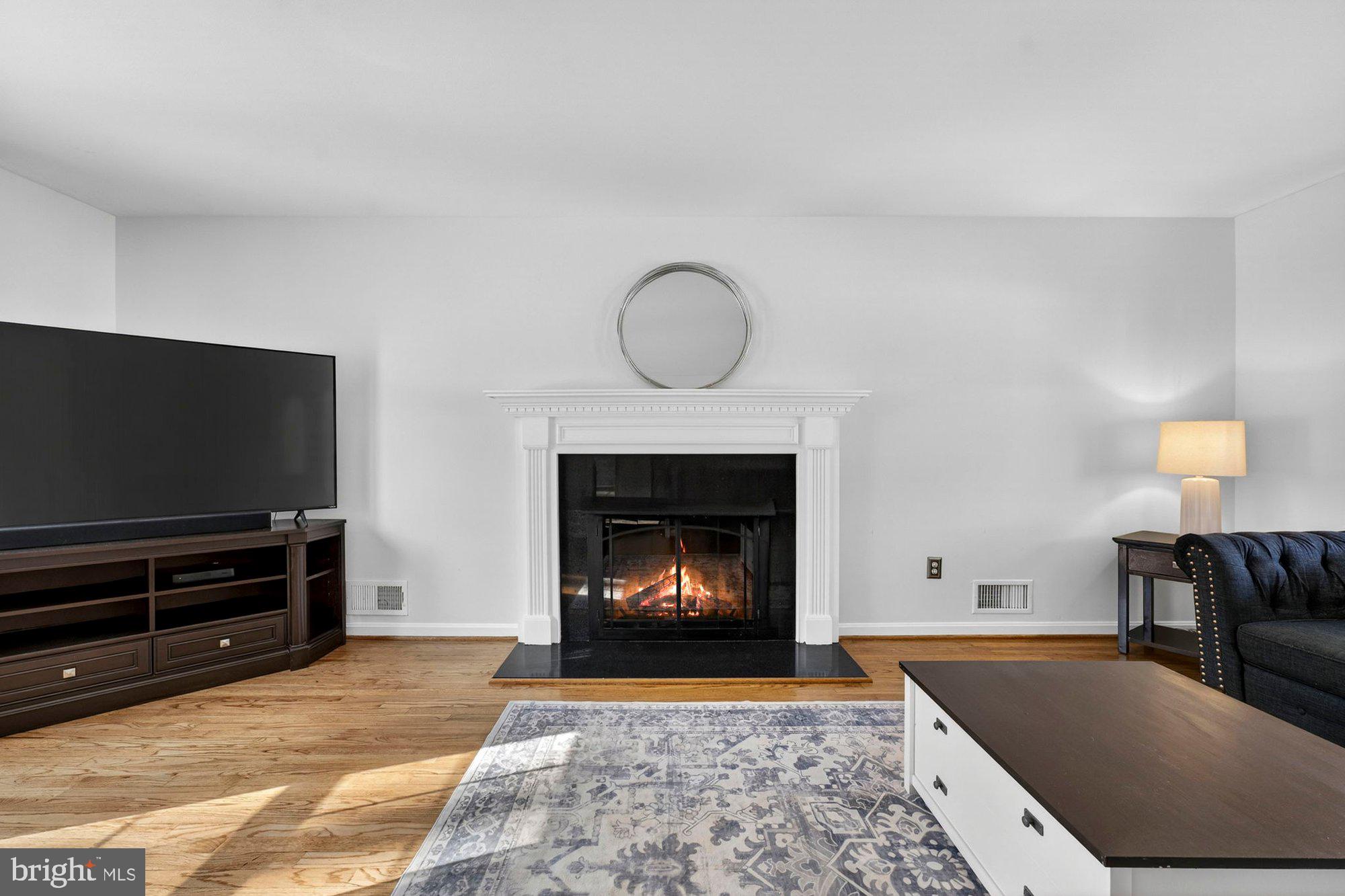 8905 Side Saddle Road Springfield, VA 22152 - Photo 14 of 68