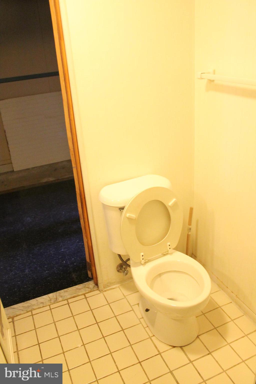1961 Frames Road Baltimore, MD 21222 - Photo 26 of 50 Basement Full Bath