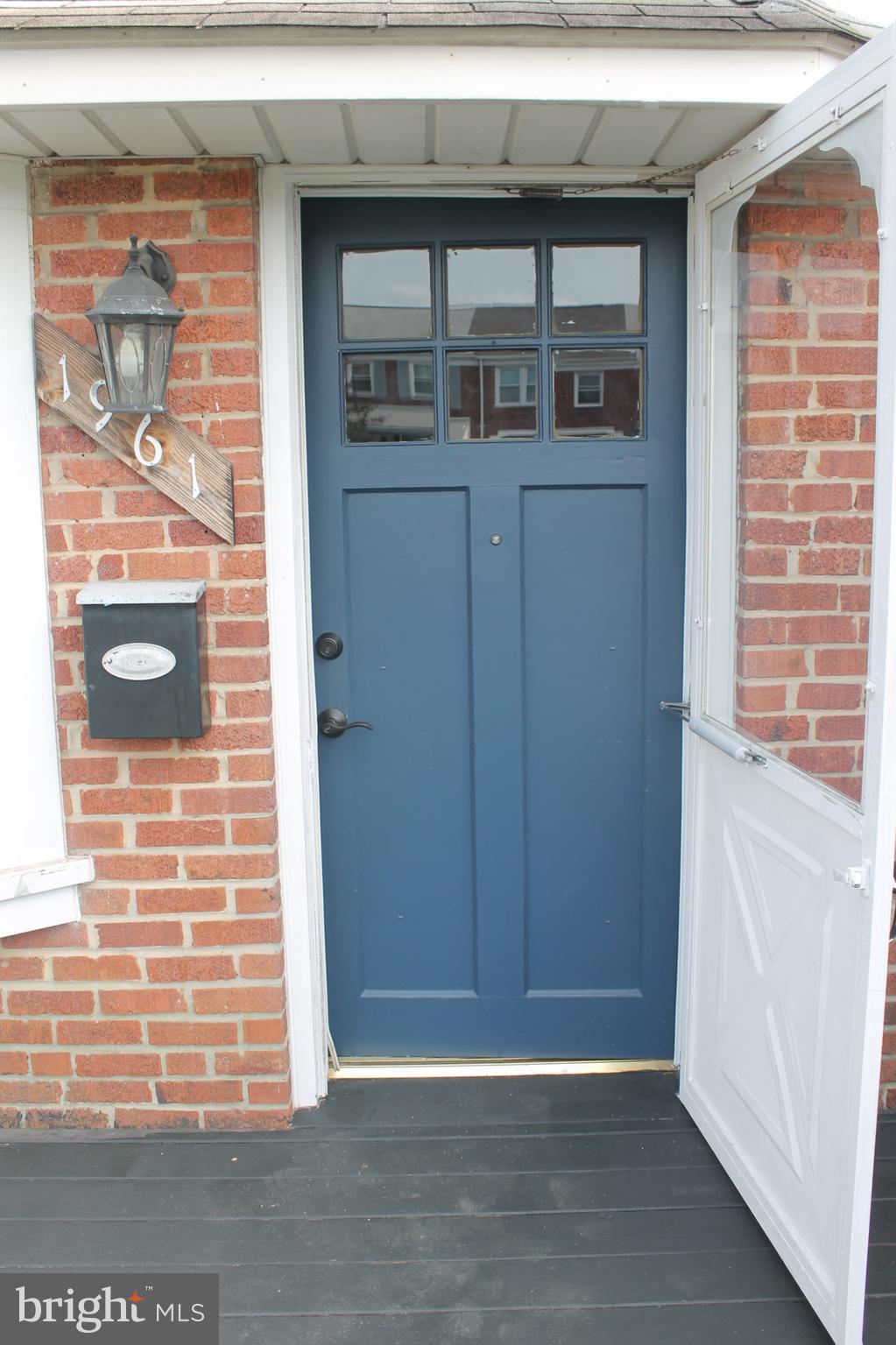 1961 Frames Road Baltimore, MD 21222 - Photo 4 of 50