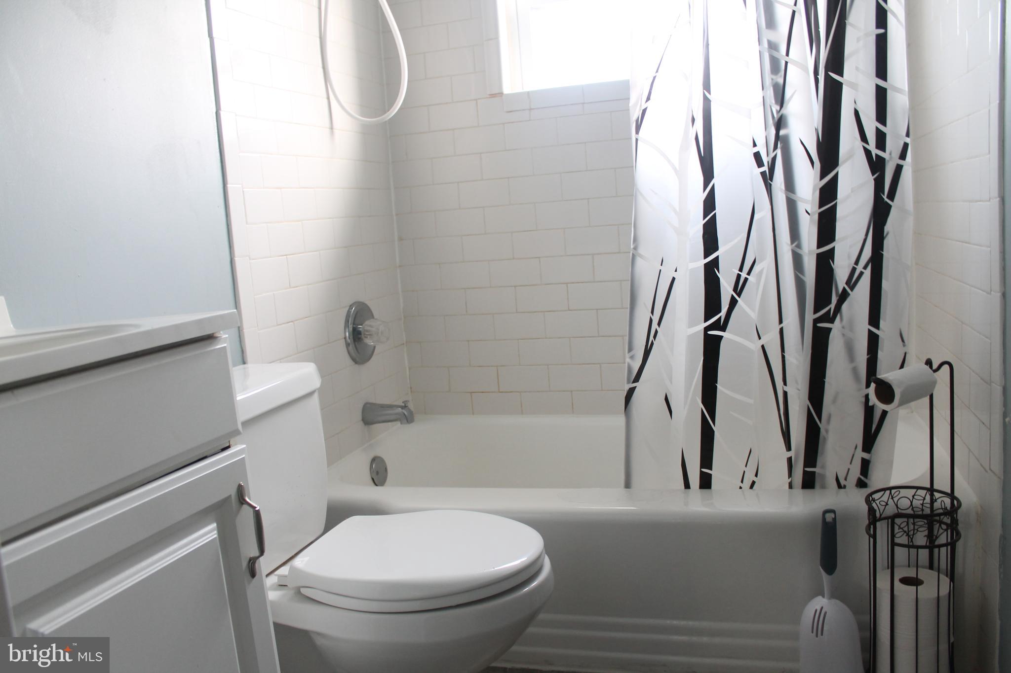 1961 Frames Road Baltimore, MD 21222 - Photo 42 of 50 Upstairs Full Bath