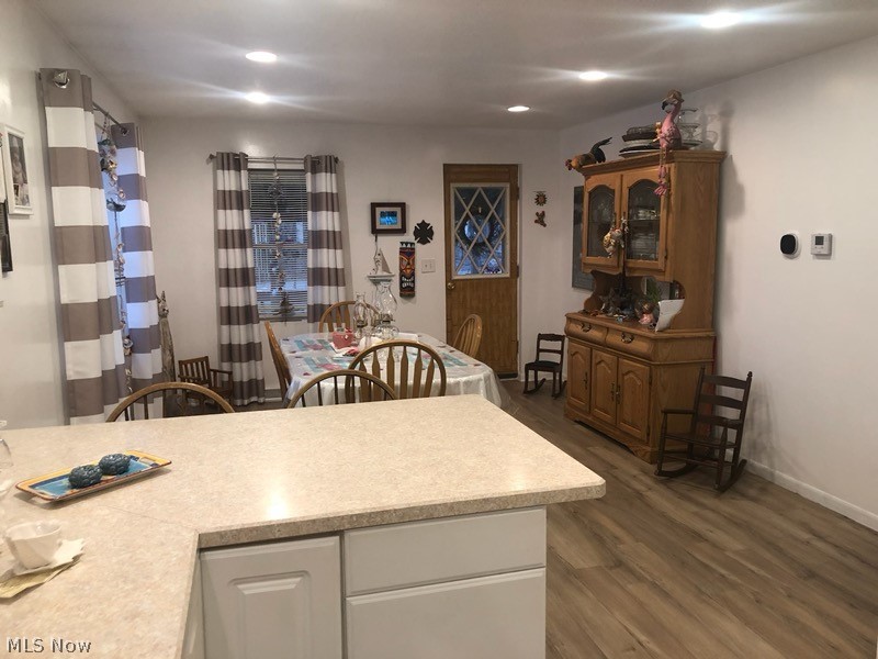 11675 Beard Road New Springfield, OH 44443 - Photo 8 of 23 Dinette