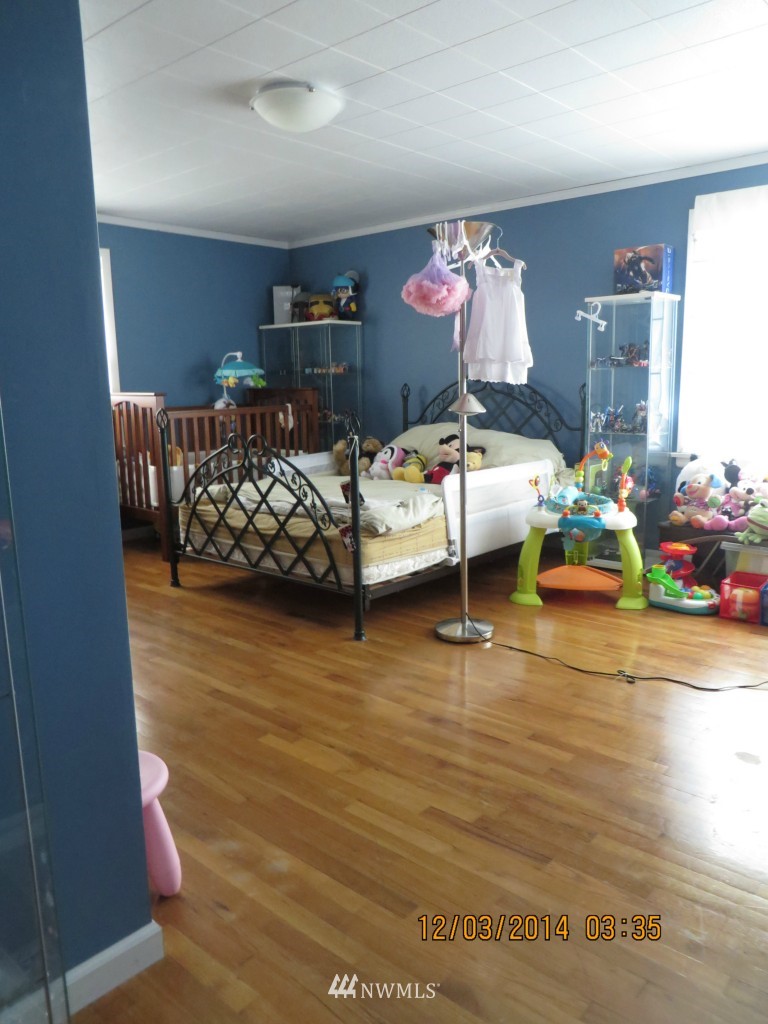 1158 Aberdeen Avenue Northeast Renton, WA 98056 - Photo 7 of 8