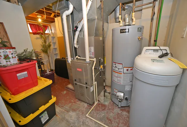 $236,900 | 1435 Price Street, Ottawa, IL 61350