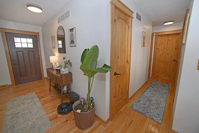 $236,900 | 1435 Price Street, Ottawa, IL 61350