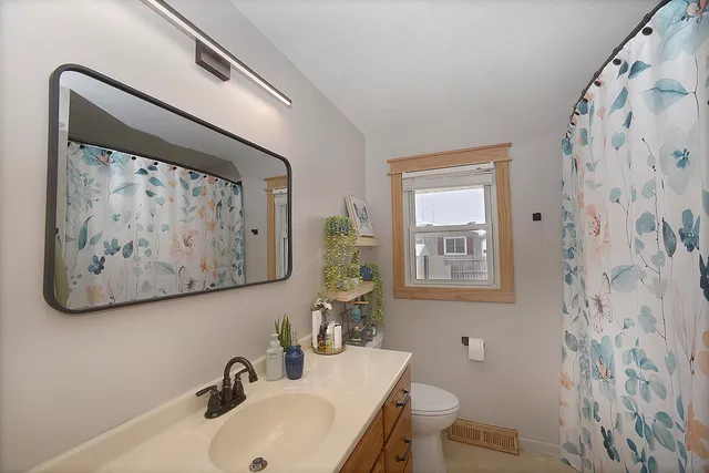 $236,900 | 1435 Price Street, Ottawa, IL 61350