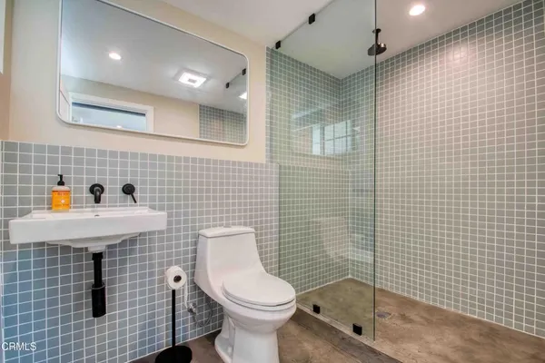 $8,500 | 1014 Stearns Drive, Los Angeles, CA 90035