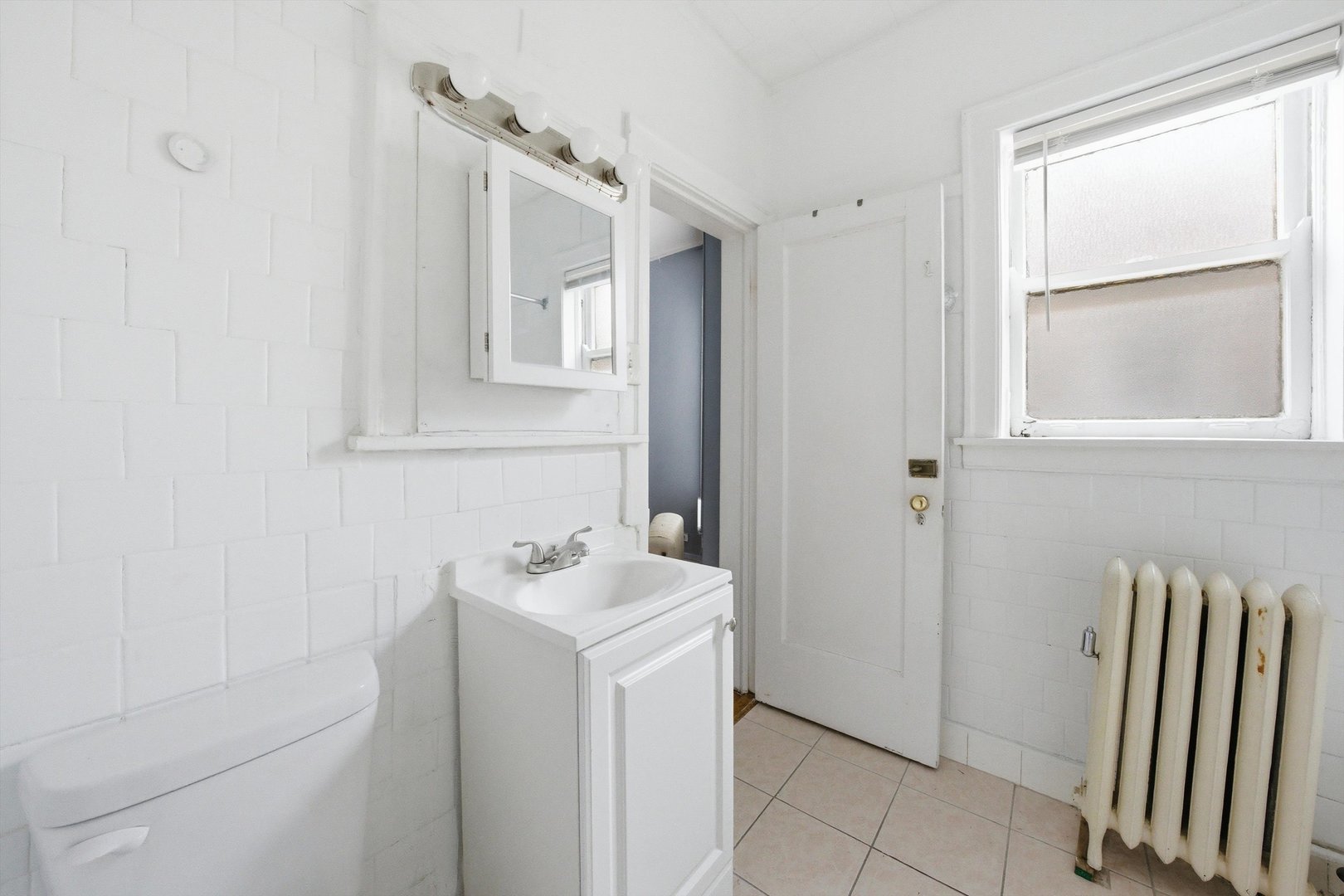 8019 South Rhodes Avenue Chicago, IL 60619 - Photo 29 of 55 a utility room with dryer and washer