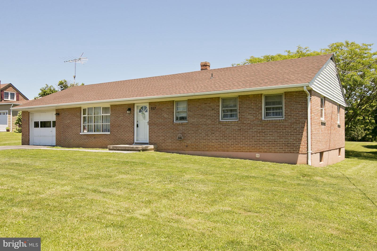 757 Redbud Road Winchester, VA 22603 - Photo 24 of 25 Exterior (Front)