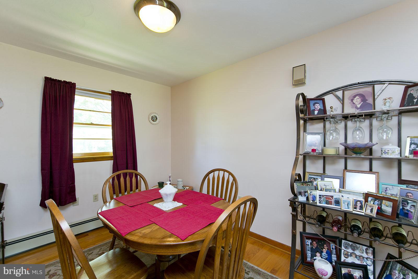 757 Redbud Road Winchester, VA 22603 - Photo 5 of 25 Dining Room