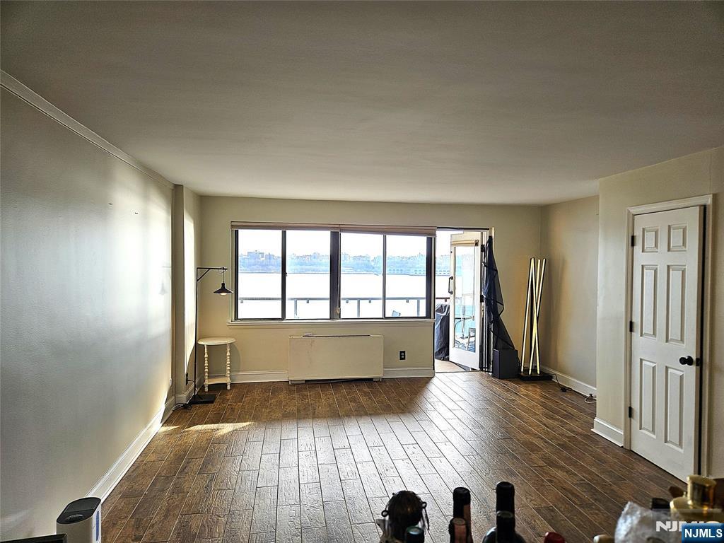 1203 River Road, Unit 11G Edgewater, NJ 07020 - Photo 7 of 19