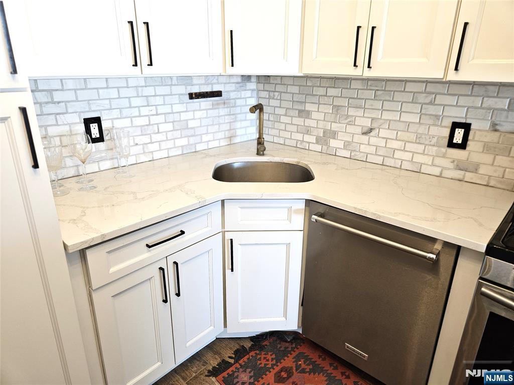 1203 River Road, Unit 11G Edgewater, NJ 07020 - Photo 9 of 19