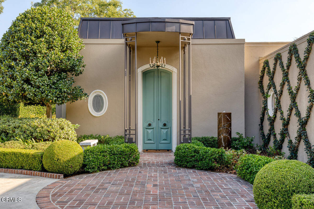 465 South San Rafael Avenue Pasadena, CA 91105 - Photo 4 of 75 3a.465 San Rafael_800v1_mls