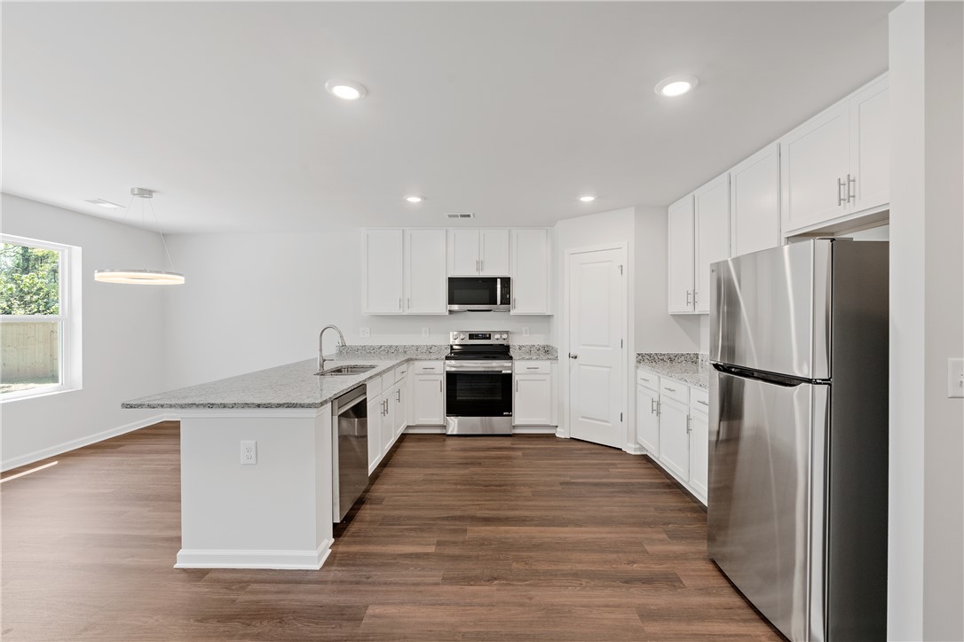 414 Kensington Circle, Unit LOT 20 Seneca, SC 29672 - Photo 6 of 30