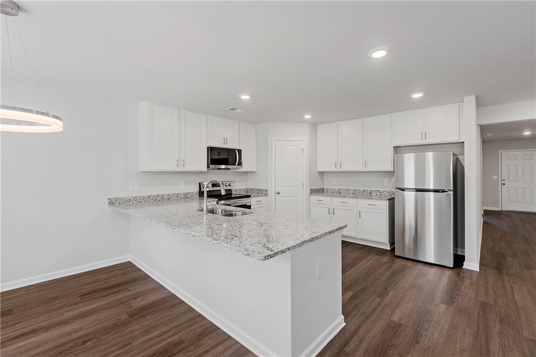 414 Kensington Circle, Unit LOT 20 Seneca, SC 29672 - Photo 10 of 30