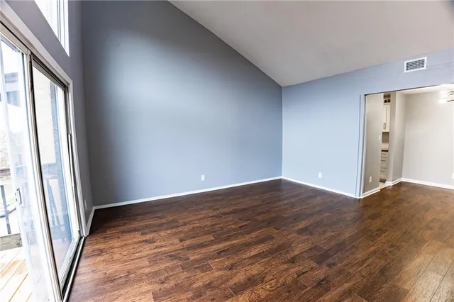 $180,000 | 4518 Holly Street, Unit 37, Kansas City, MO 64111