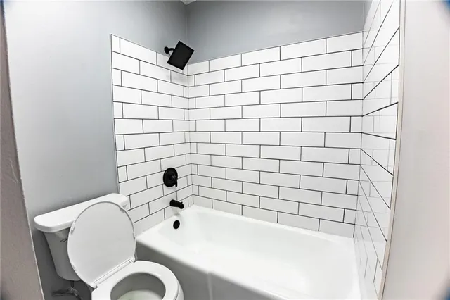 $180,000 | 4518 Holly Street, Unit 37, Kansas City, MO 64111