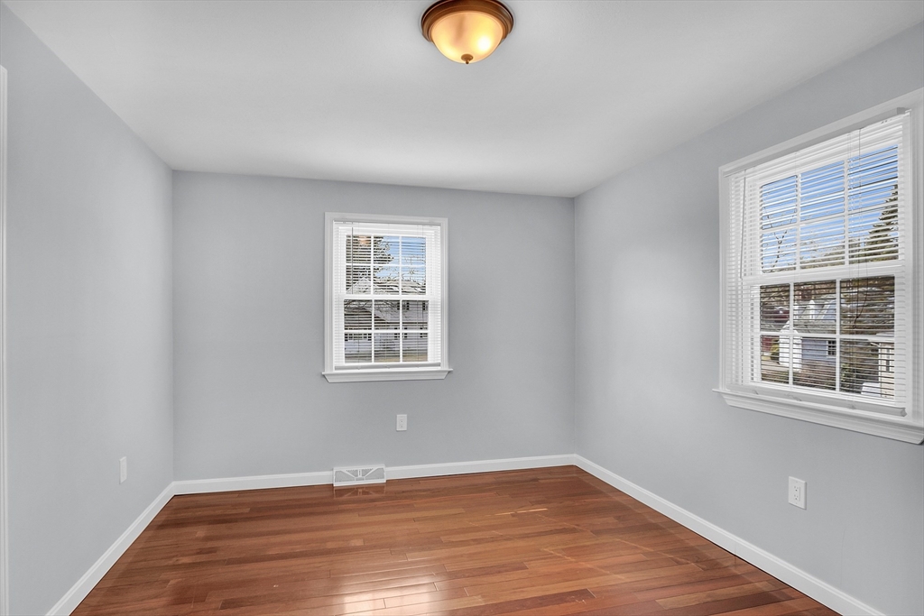 29 Gagnon Road Lowell, MA 01854 - Photo 29 of 42 Gallery Image 29