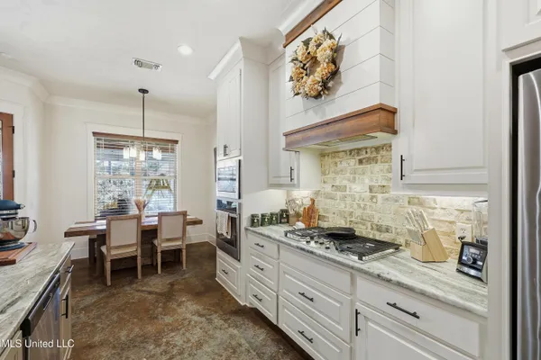 $386,000 | 112 Laurelwood Trail, Mendenhall, MS 39114