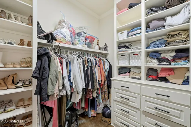 $388,000 | 112 Laurelwood Trail, Mendenhall, MS 39114