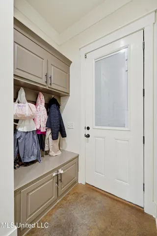 $388,000 | 112 Laurelwood Trail, Mendenhall, MS 39114