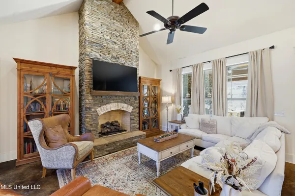 $386,000 | 112 Laurelwood Trail, Mendenhall, MS 39114