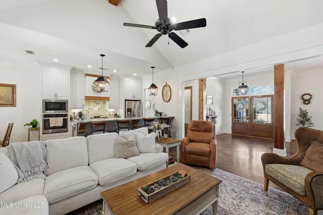 $388,000 | 112 Laurelwood Trail, Mendenhall, MS 39114