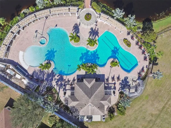 $350,000 | 11416 Crestlake Village Drive, Riverview, FL 33569