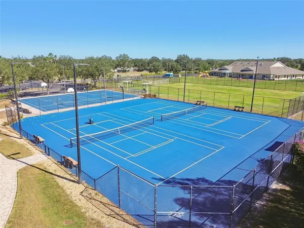 $350,000 | 11416 Crestlake Village Drive, Riverview, FL 33569