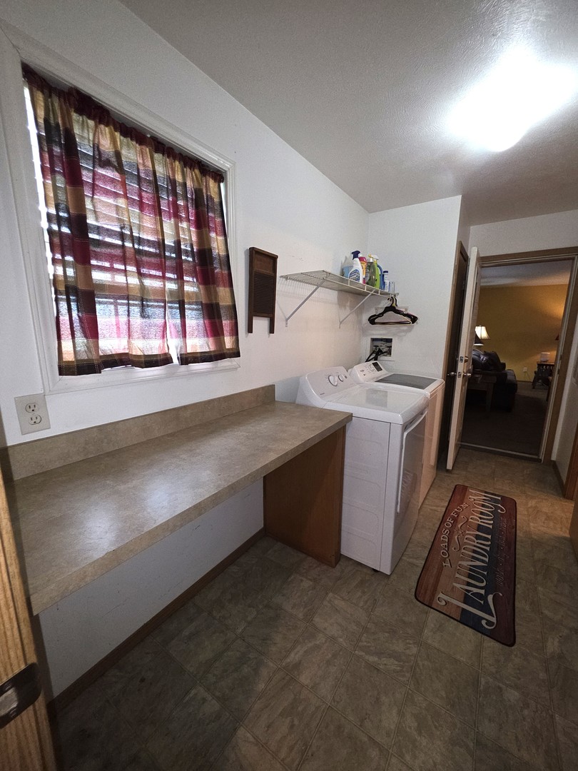 201 3rd Street Clay City, IL 62824 - Photo 43 of 92