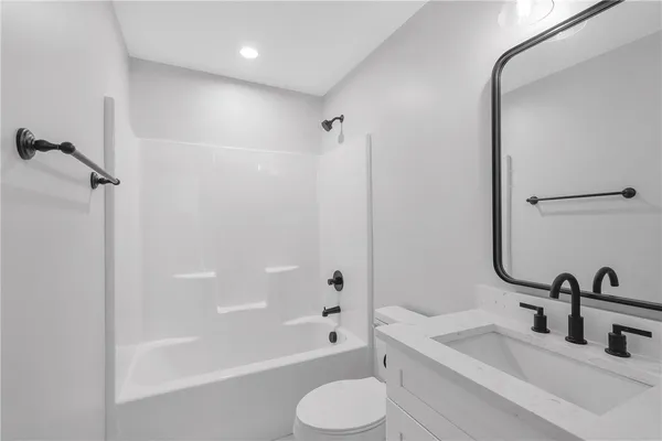 $399,900 | 2812 Smith McGee Road, Iva, SC 29655