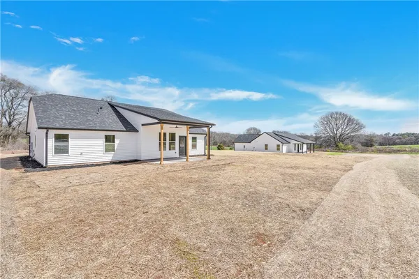 $399,900 | 2812 Smith McGee Road, Iva, SC 29655