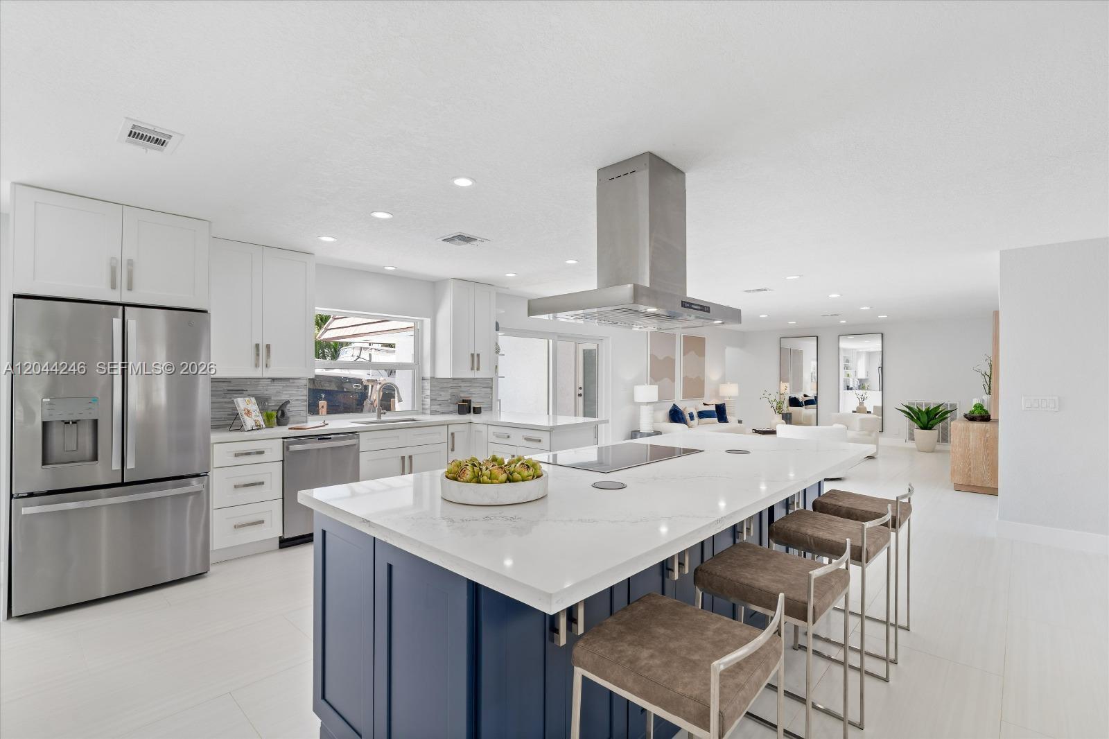 2680 Northeast 47th Street Lighthouse Point, FL 33064 - Photo 14 of 20