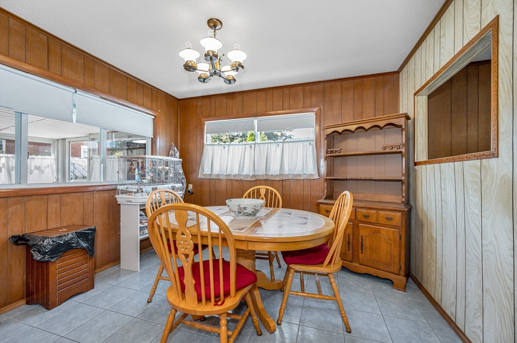 25 Arlene Road Lowell, MA 01851 - Photo 5 of 33 Gallery Image 5