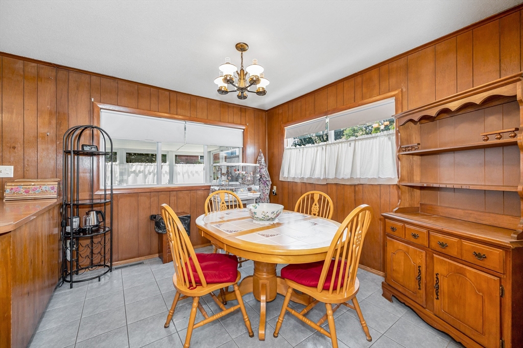 25 Arlene Road Lowell, MA 01851 - Photo 6 of 33 Gallery Image 6