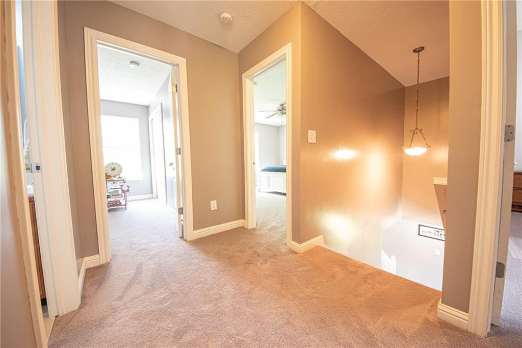 6085 Prairie Stream Way Columbus, IN 47203 - Photo 31 of 41 Gallery Image 31