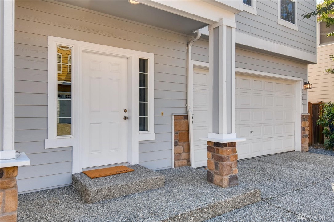 16307 1st Place West Bothell, WA 98012 - Photo 2 of 19 Gallery Image 2