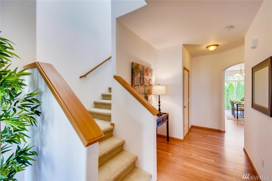 16307 1st Place West Bothell, WA 98012 - Photo 3 of 19 Gallery Image 3
