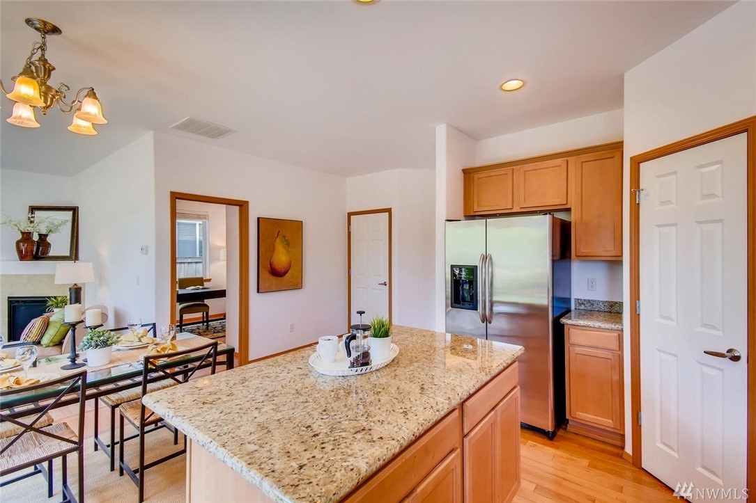 16307 1st Place West Bothell, WA 98012 - Photo 9 of 19 Gallery Image 9
