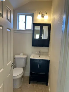 $649,000 | 1130 East 11th Street, Oakland, CA 94606