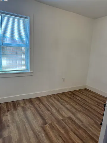 $649,000 | 1130 East 11th Street, Oakland, CA 94606